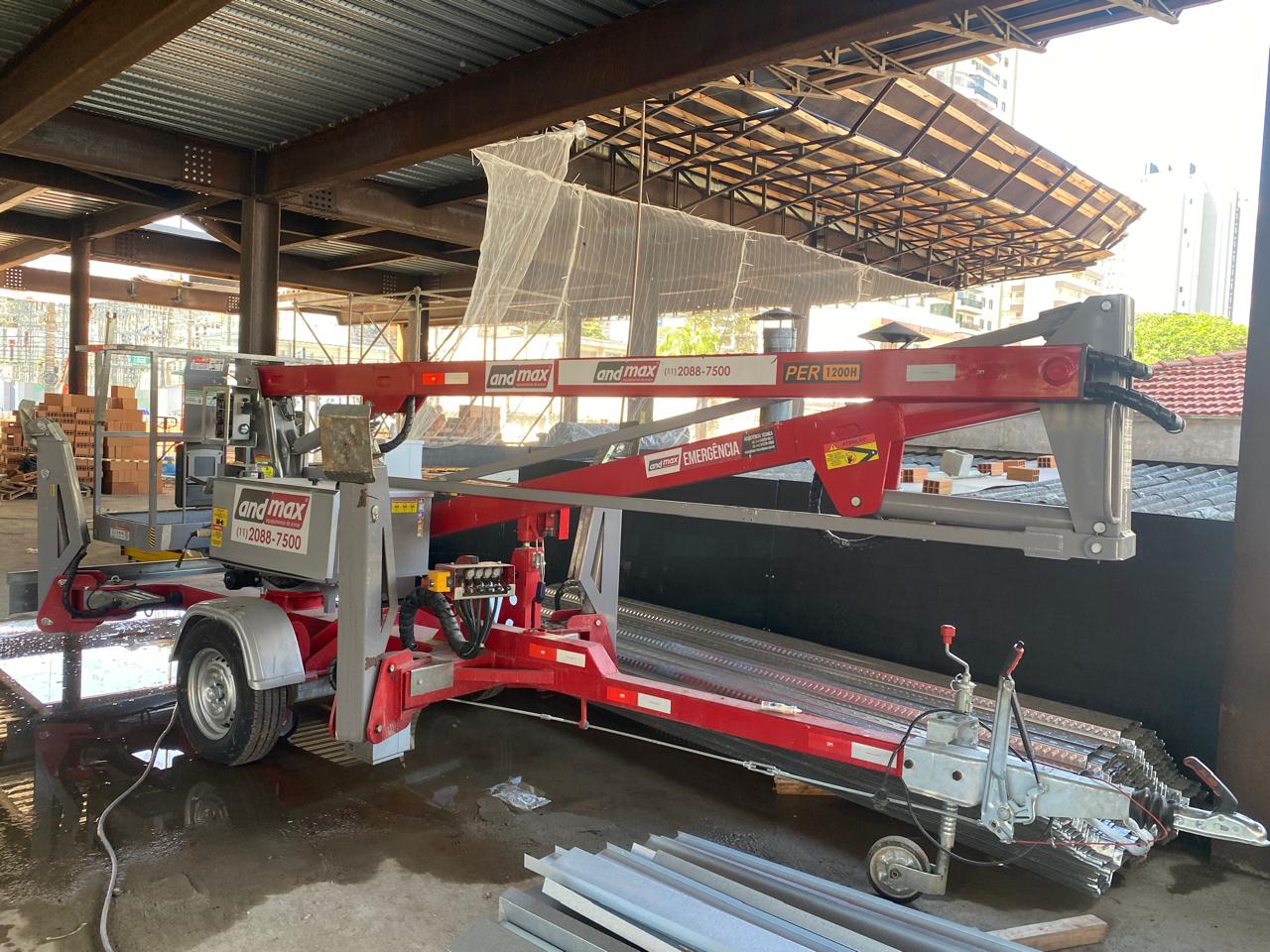 Equipamento utilizado em execução de obra